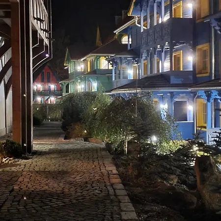 Viking Valley: Two-story Norwegian Retreat With Dual Balconies And Wellness Access Apartment Szklarska Poreba