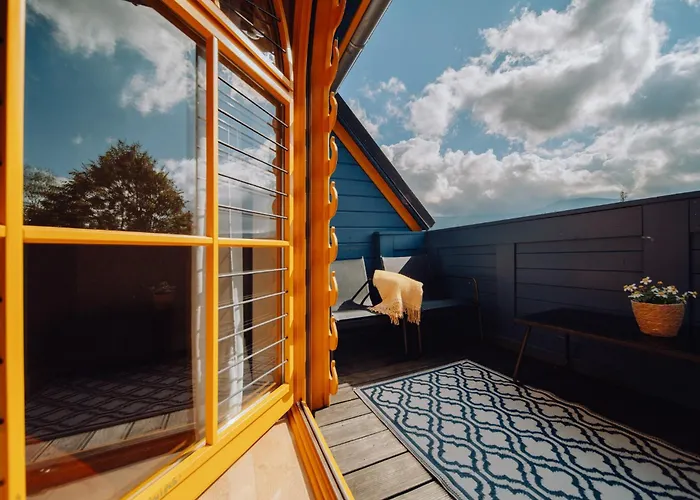 Dolina Wikingow 2-poziomowy W Norweskiej Dolinie Z Dwoma Balkonami I Dostepem Do Strefy Wellness