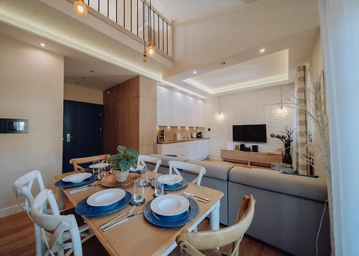 Dolina Wikingow 2-poziomowy W Norweskiej Dolinie Z Dwoma Balkonami I Dostepem Do Strefy Wellness *